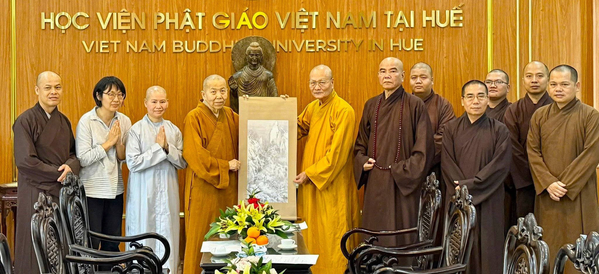 Phái đoàn Học viện Phật giáo Liên Hoa Đài Loan (Trung Hoa) thăm và làm việc tại Học viện PGVN tại Huế