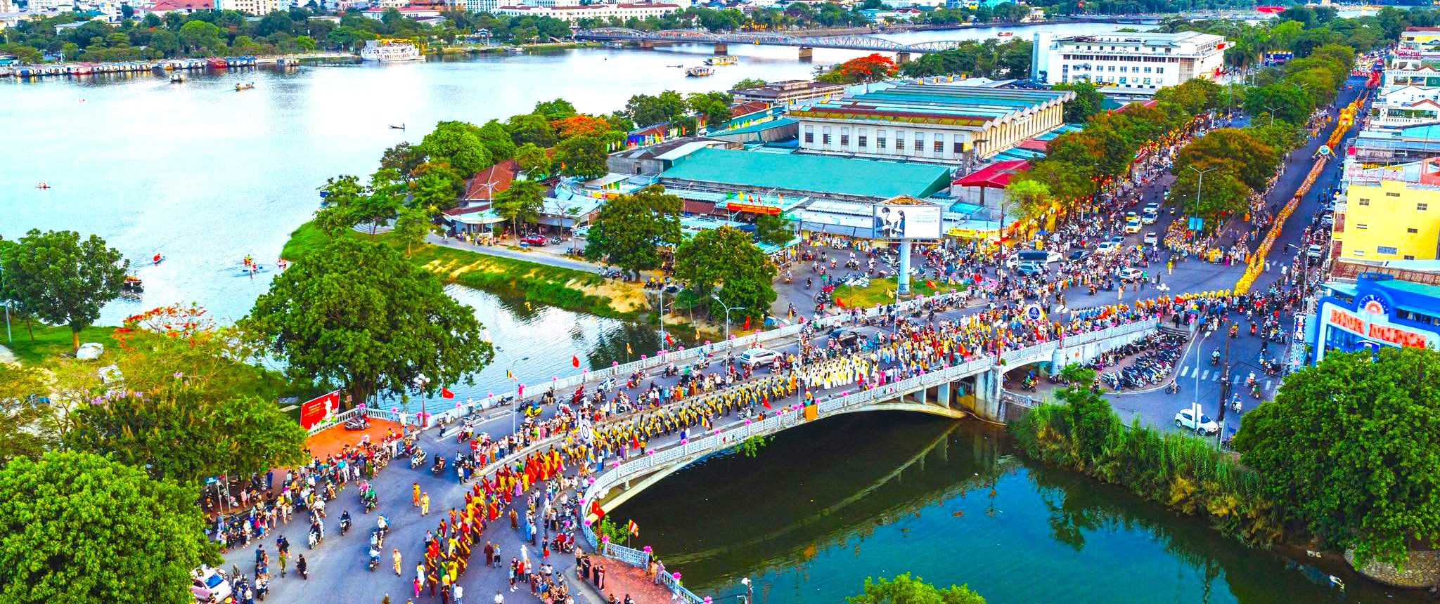 LỄ RƯỚC PHẬT - Nét đẹp tâm linh giữa lòng Cố đô mùa Phật Đản