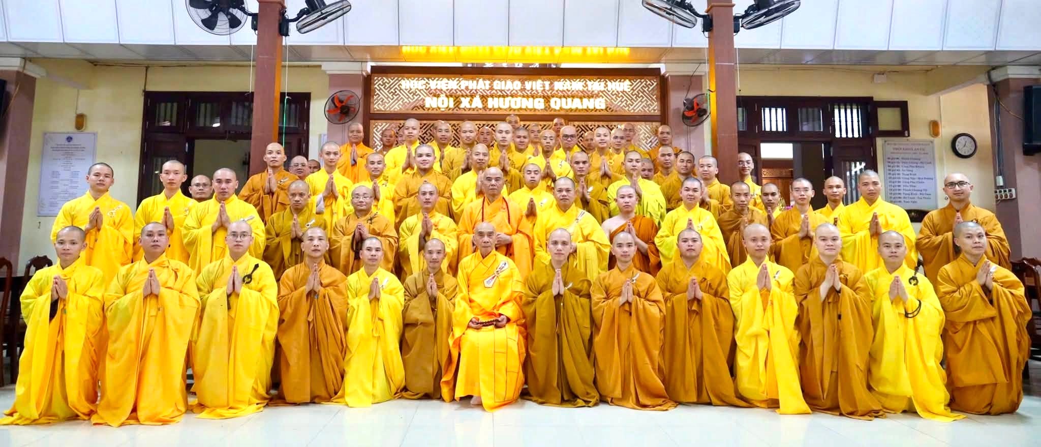 Học viện PGVN tại Huế cử hành lễ Hồi chung bảng, Giải giới trường sau mùa An cư PL.2570