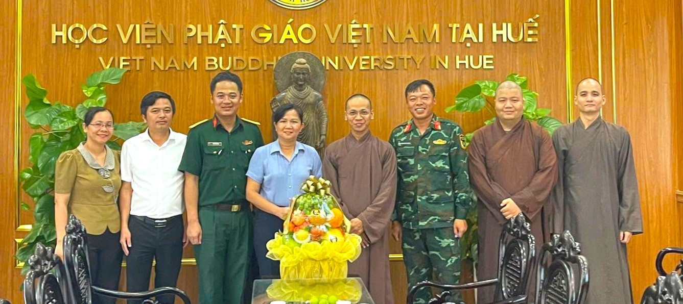 UBND phường An Cựu thăm và làm việc với Học viện PGVN tại Huế